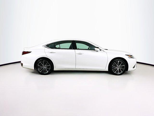 used 2023 Lexus ES 300h car, priced at $34,297