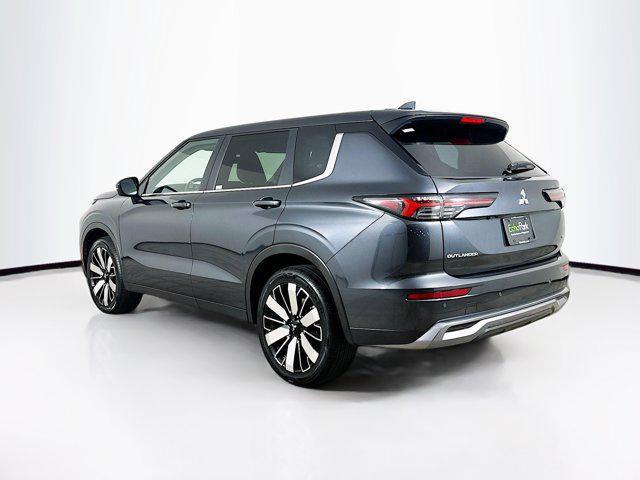 used 2025 Mitsubishi Outlander car, priced at $26,197
