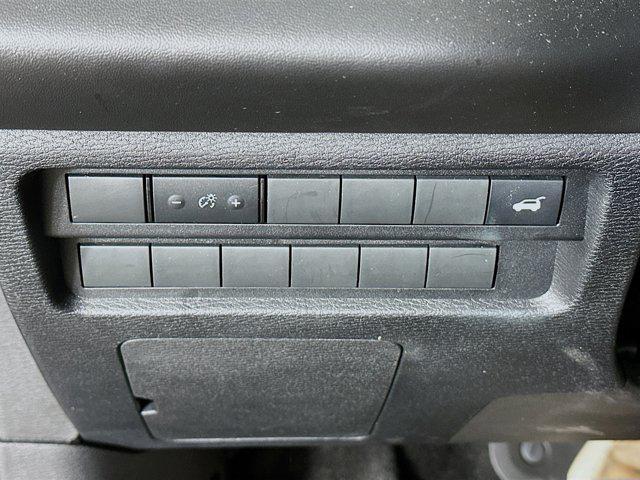 used 2025 Mitsubishi Outlander car, priced at $26,197