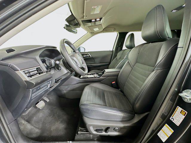 used 2025 Mitsubishi Outlander car, priced at $26,197