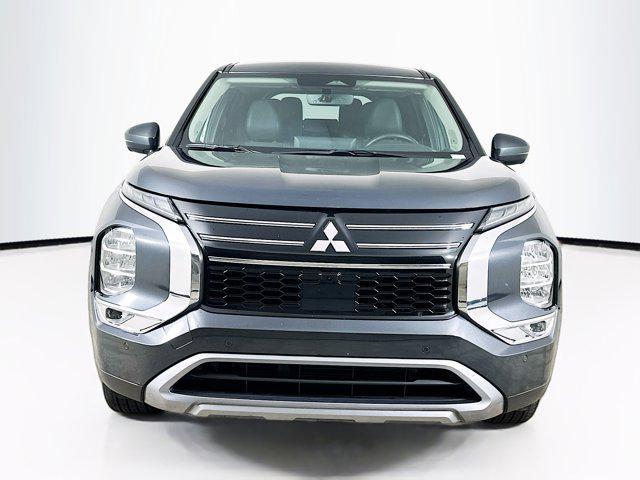 used 2025 Mitsubishi Outlander car, priced at $26,197