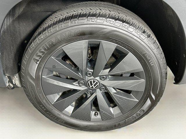 used 2024 Volkswagen Taos car, priced at $17,897