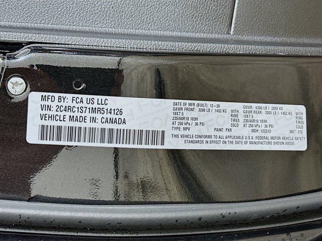 used 2021 Chrysler Pacifica Hybrid car, priced at $26,689