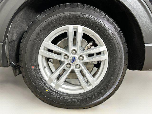 used 2024 Ford Explorer car, priced at $26,997