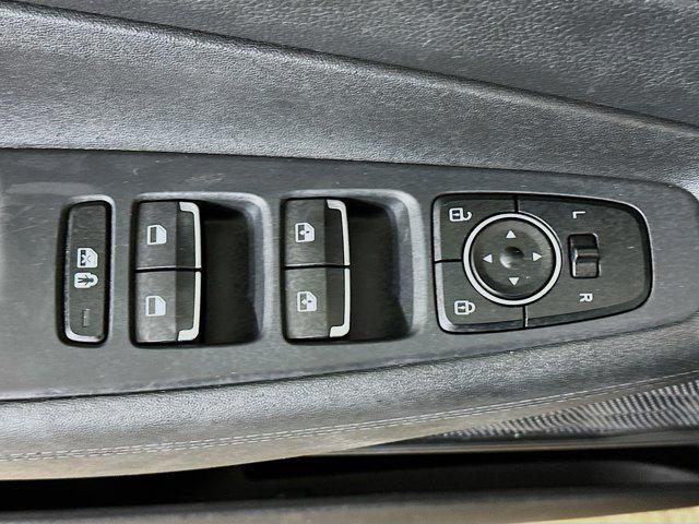 used 2023 Hyundai Santa Fe car, priced at $21,997