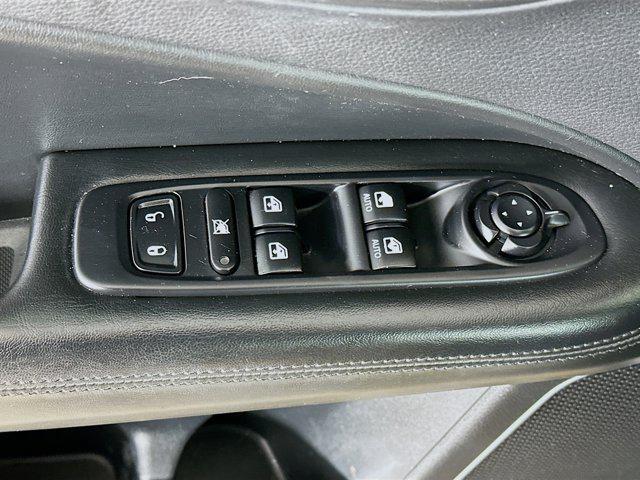 used 2020 Jeep Compass car, priced at $17,197
