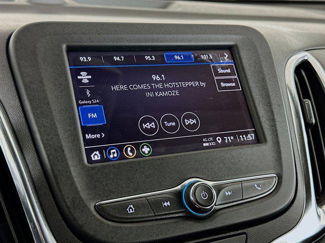 used 2022 Chevrolet Equinox car, priced at $22,797