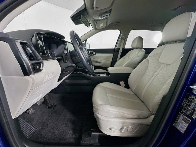 used 2023 Kia Sorento car, priced at $22,597