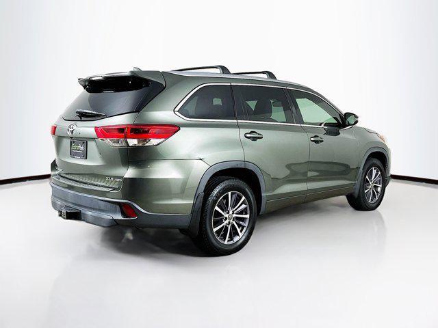 used 2017 Toyota Highlander car, priced at $22,197
