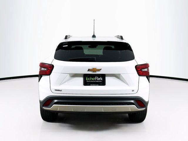 used 2024 Chevrolet Trax car, priced at $20,897