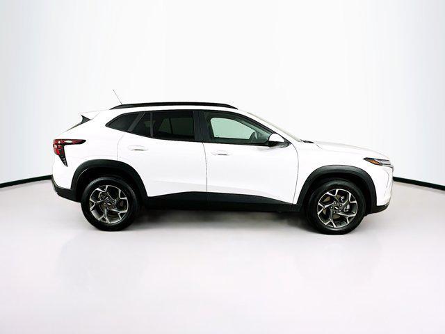 used 2024 Chevrolet Trax car, priced at $20,897