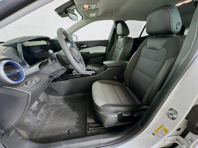 used 2024 Chevrolet Trax car, priced at $20,897