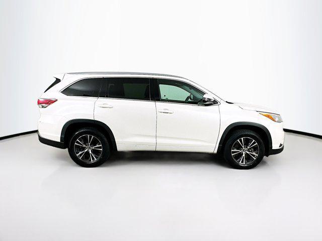 used 2016 Toyota Highlander car, priced at $19,989