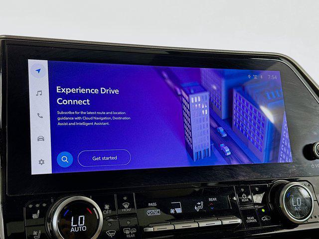 used 2023 Toyota Highlander car, priced at $36,297