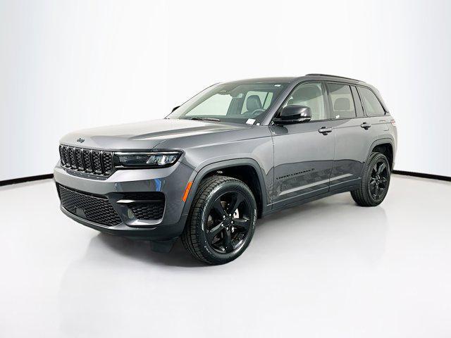 used 2023 Jeep Grand Cherokee car, priced at $27,689