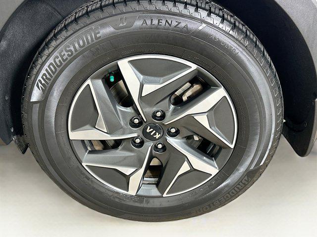 used 2021 Kia Sorento Hybrid car, priced at $22,397