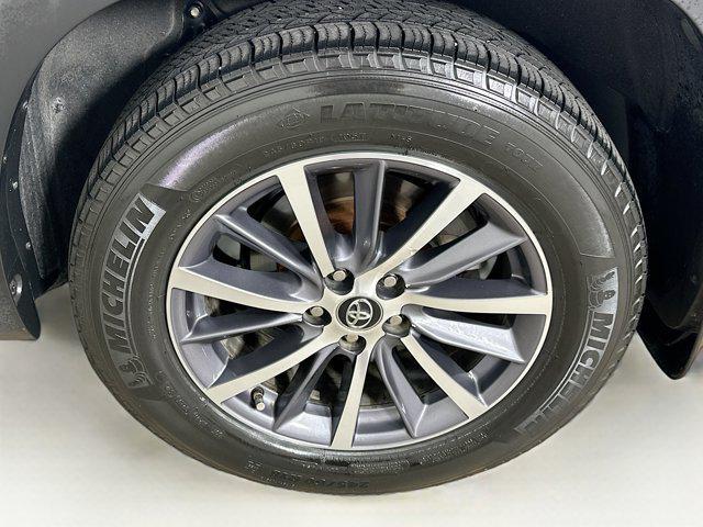 used 2017 Toyota Highlander car, priced at $25,397