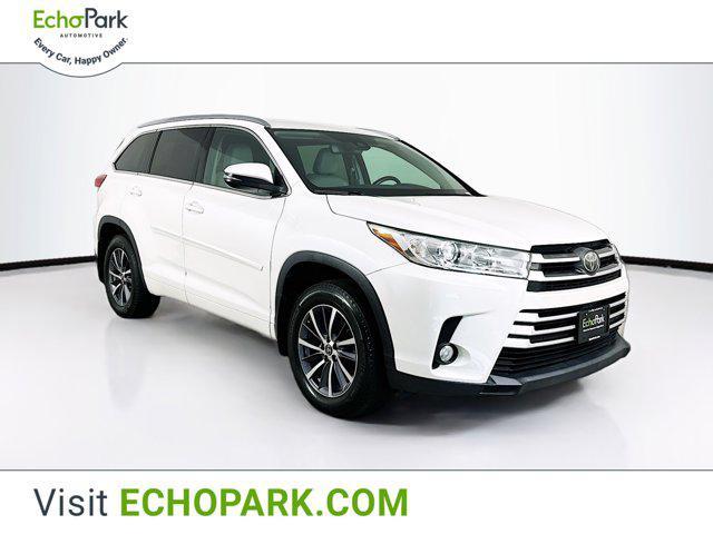 used 2017 Toyota Highlander car, priced at $25,397