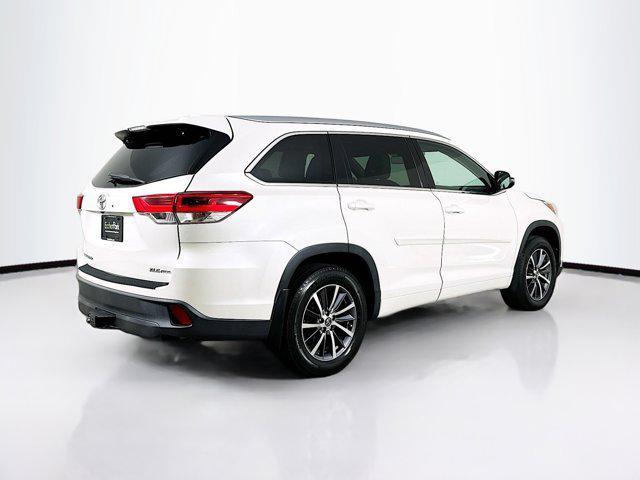 used 2017 Toyota Highlander car, priced at $25,397
