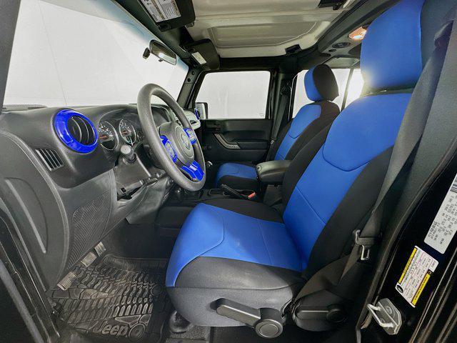 used 2015 Jeep Wrangler Unlimited car, priced at $21,997