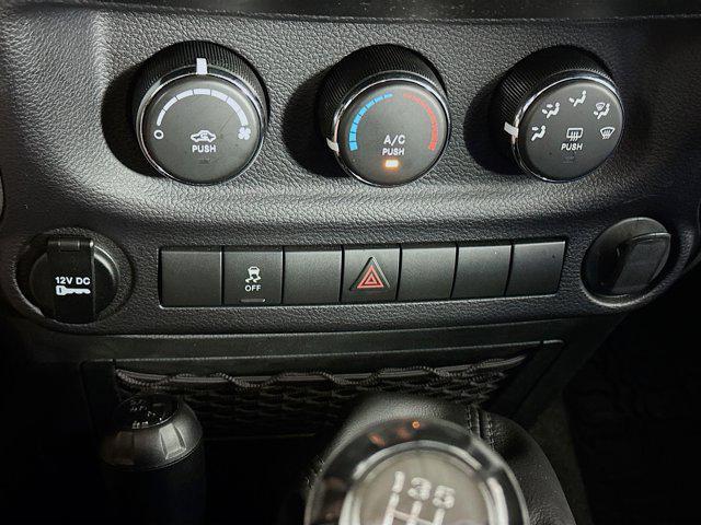 used 2015 Jeep Wrangler Unlimited car, priced at $21,997