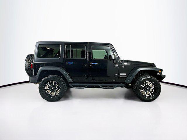 used 2015 Jeep Wrangler Unlimited car, priced at $21,997