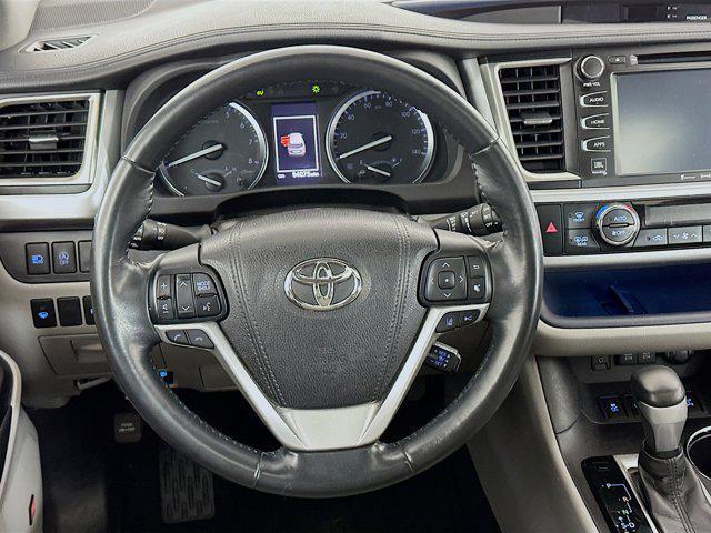 used 2018 Toyota Highlander car, priced at $25,499