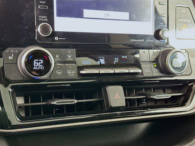 used 2020 Toyota Highlander car, priced at $25,299