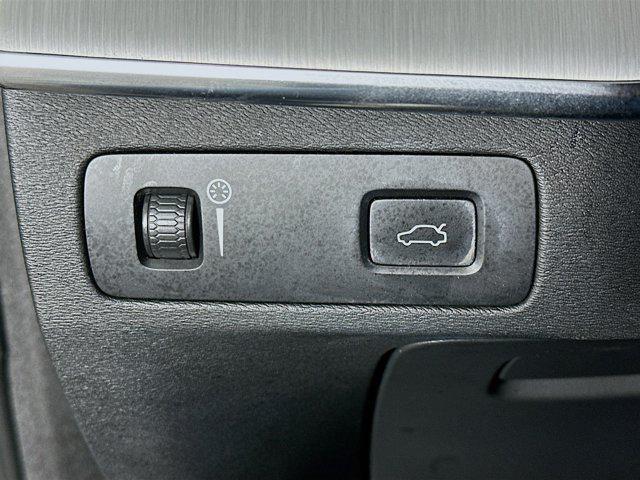 used 2022 Volvo XC90 car, priced at $30,797
