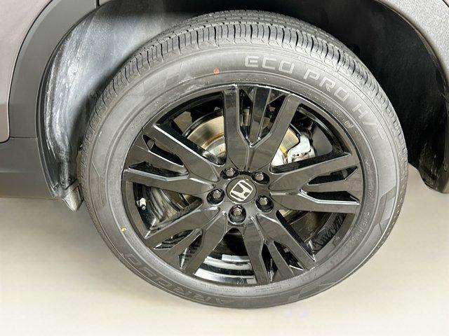 used 2022 Honda Pilot car, priced at $33,497