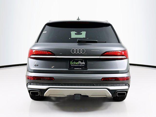 used 2025 Audi Q7 car, priced at $46,897