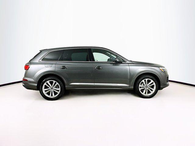 used 2025 Audi Q7 car, priced at $46,897