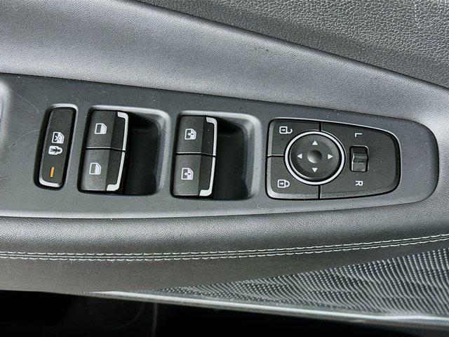 used 2022 Hyundai Santa Fe car, priced at $23,997