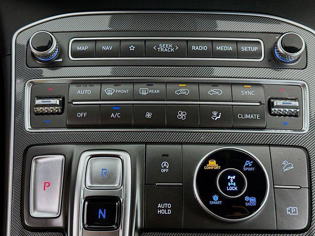 used 2022 Hyundai Santa Fe car, priced at $23,997