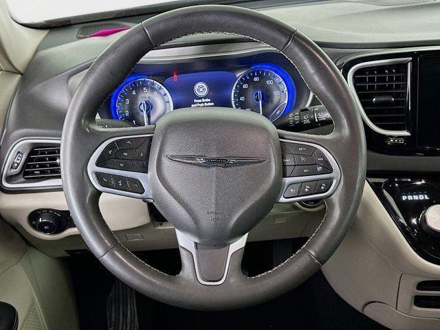 used 2022 Chrysler Pacifica car, priced at $20,397