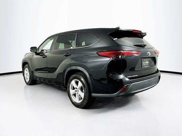 used 2023 Toyota Highlander car, priced at $33,997