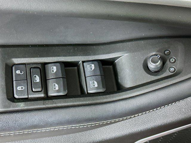 used 2021 Jeep Grand Cherokee L car, priced at $29,797