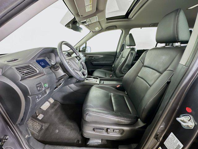 used 2022 Honda Pilot car, priced at $31,297