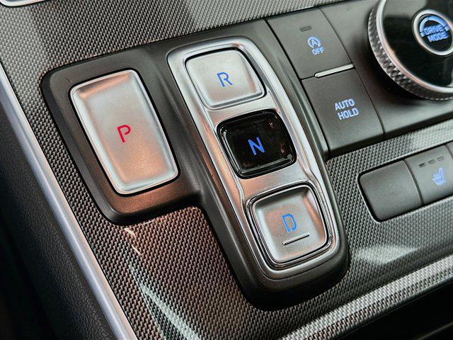 used 2022 Hyundai Santa Fe car, priced at $19,297