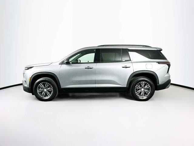 used 2025 Chevrolet Traverse car, priced at $32,697