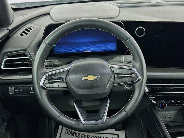 used 2025 Chevrolet Traverse car, priced at $32,697