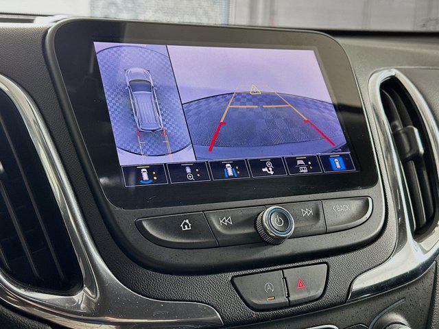 used 2022 Chevrolet Equinox car, priced at $18,497