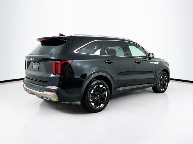 used 2024 Kia Sorento car, priced at $25,997