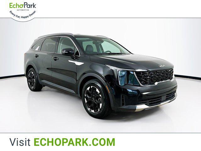 used 2024 Kia Sorento car, priced at $25,997