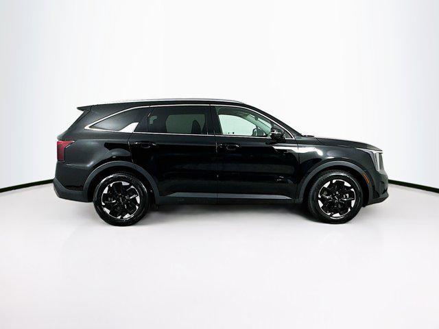 used 2024 Kia Sorento car, priced at $25,997