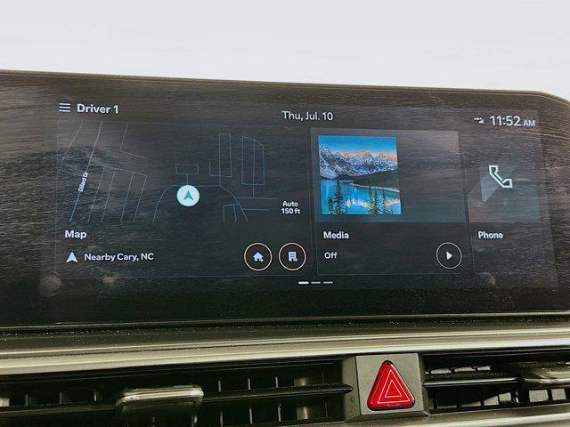 used 2024 Kia Sorento car, priced at $25,997