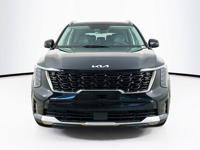 used 2024 Kia Sorento car, priced at $25,997
