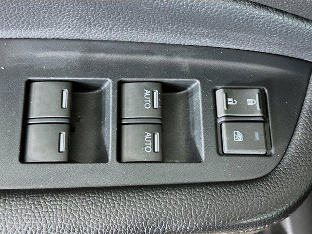 used 2022 Honda Pilot car, priced at $33,197