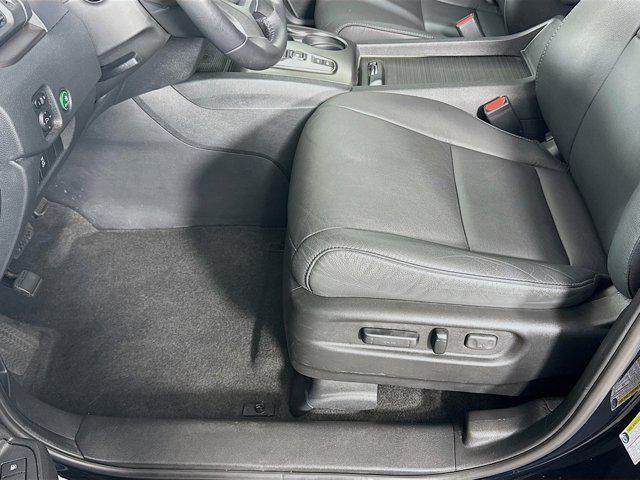 used 2021 Honda Pilot car, priced at $30,597