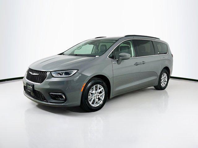 used 2022 Chrysler Pacifica car, priced at $20,887